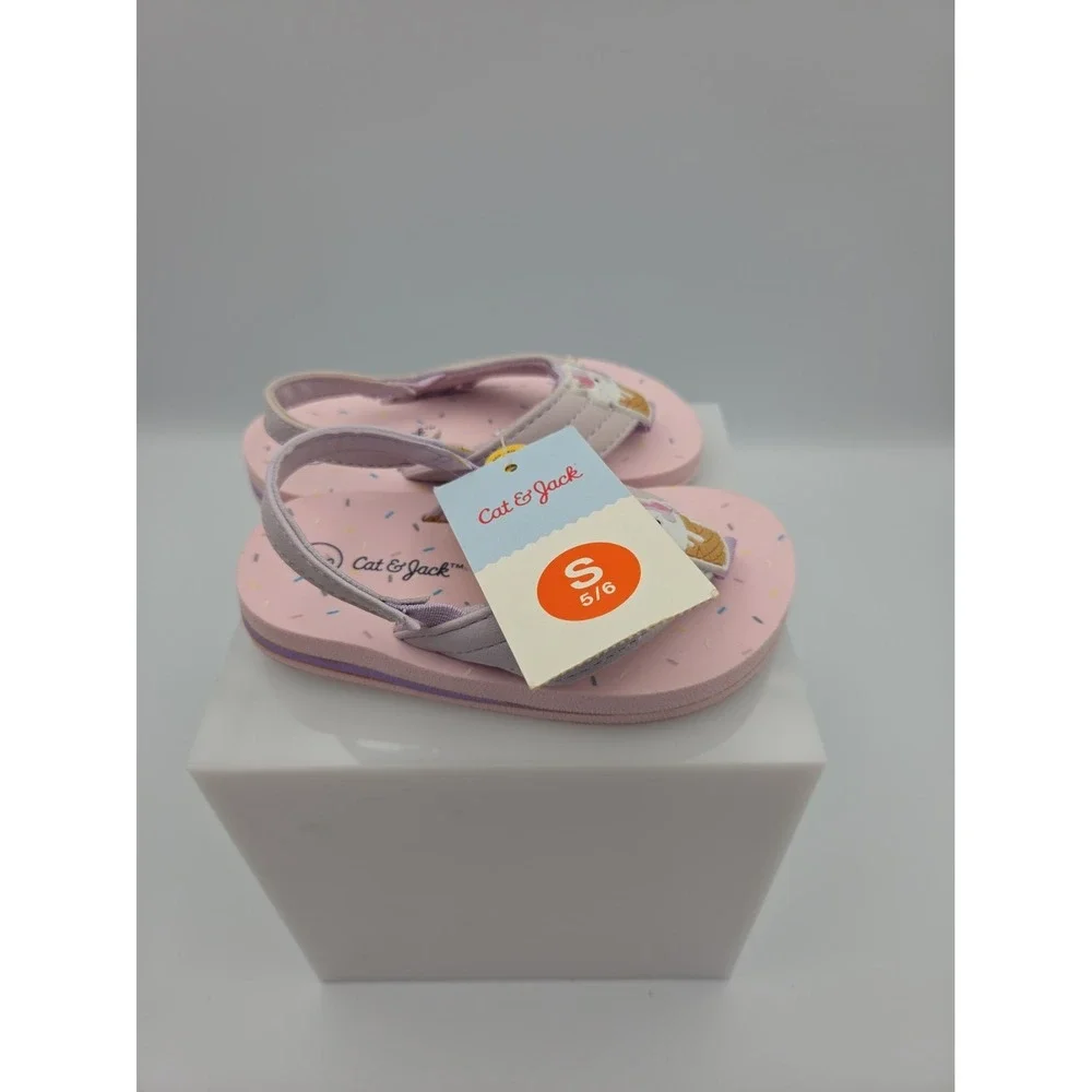 Cat & Jack Girls Shoe Size 5/6 S Pink Unicorn Sprinkles Flip Flops Sandals